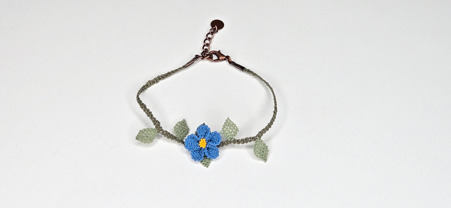 Needle Lace Single Bright Navi Blue Flower Bracelet