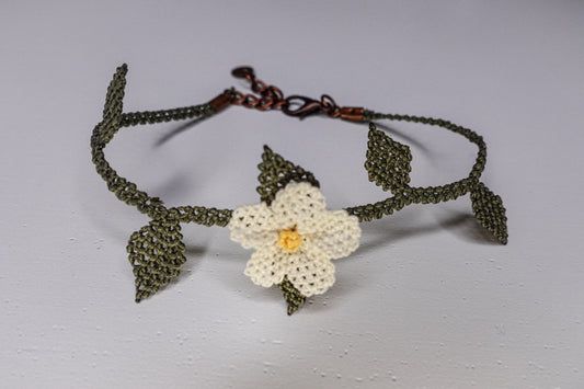 Needle Lace Single Spring Flower Bracelet - White